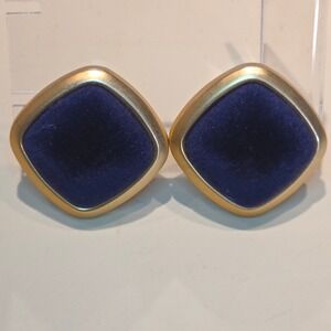 Vintage Gold Tone Diamond Shaped Deep Blue Purple Hue Velvet Clip Earrings